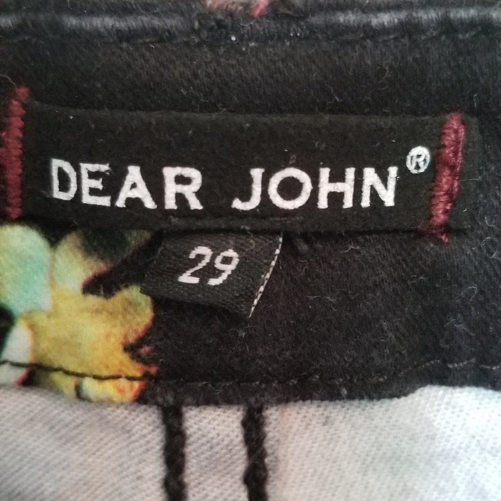 Dear John size 29 Shorts